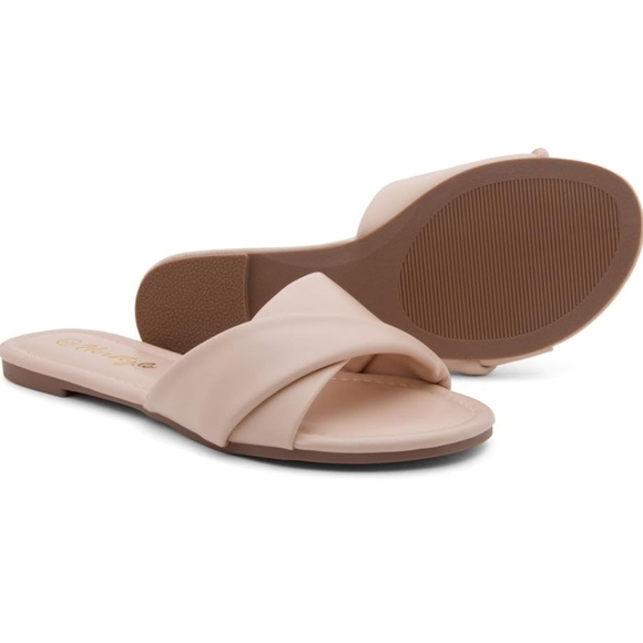 Herstyle Cream Women's Flats Sandals Size 8 - Picture 2 of 6